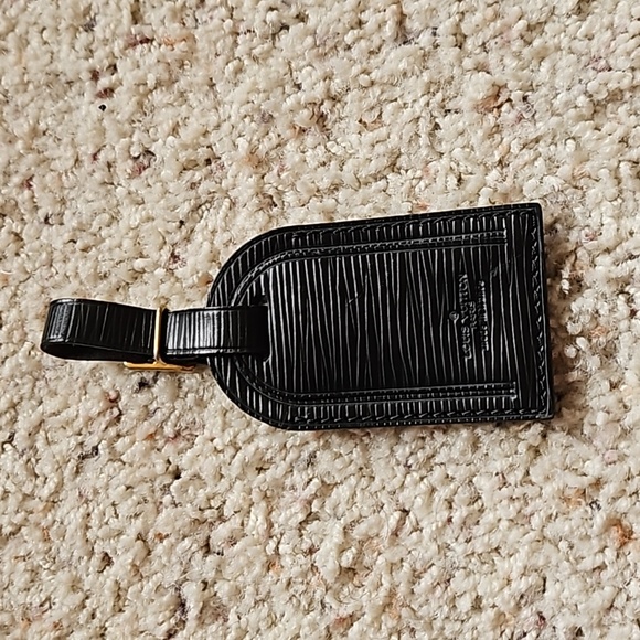 Louis Vuitton Accessories - Louis Vuitton Black Epi Luggage Tag